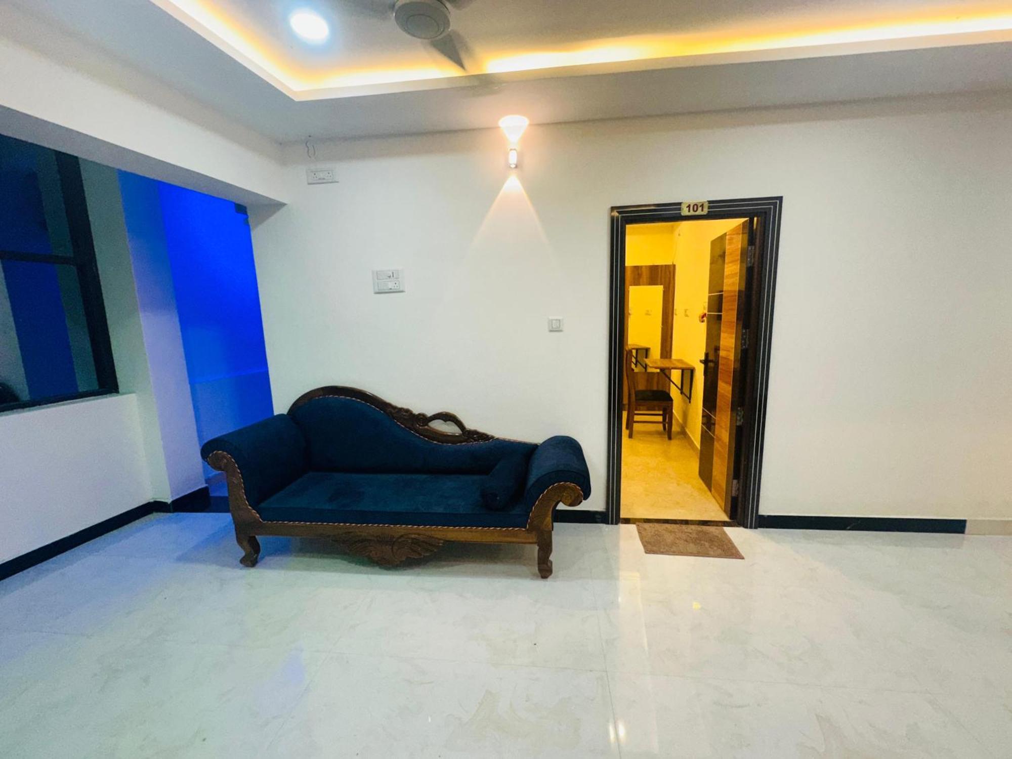 Mahadeepam Residency Villa Tiruvannāmalai Buitenkant foto
