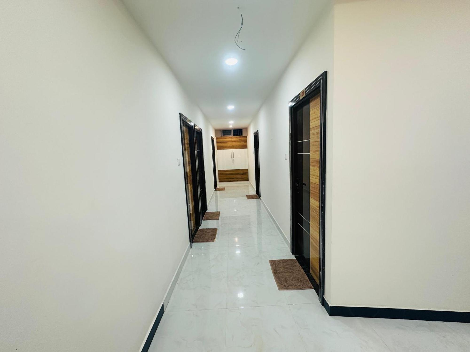 Mahadeepam Residency Villa Tiruvannāmalai Buitenkant foto
