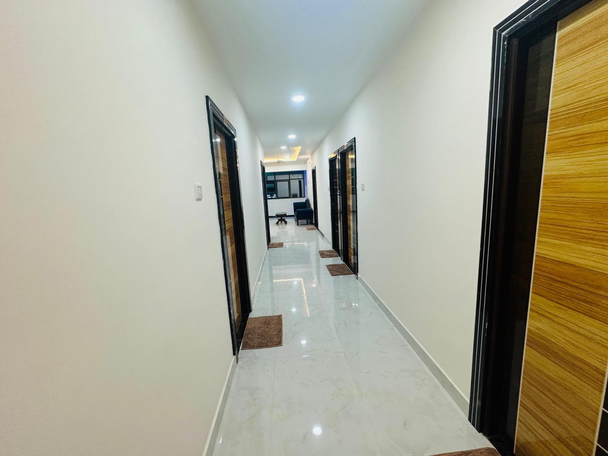 Mahadeepam Residency Villa Tiruvannāmalai Buitenkant foto